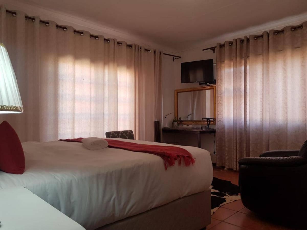 Hotel Aloe 40 à Burgersfort Extérieur photo