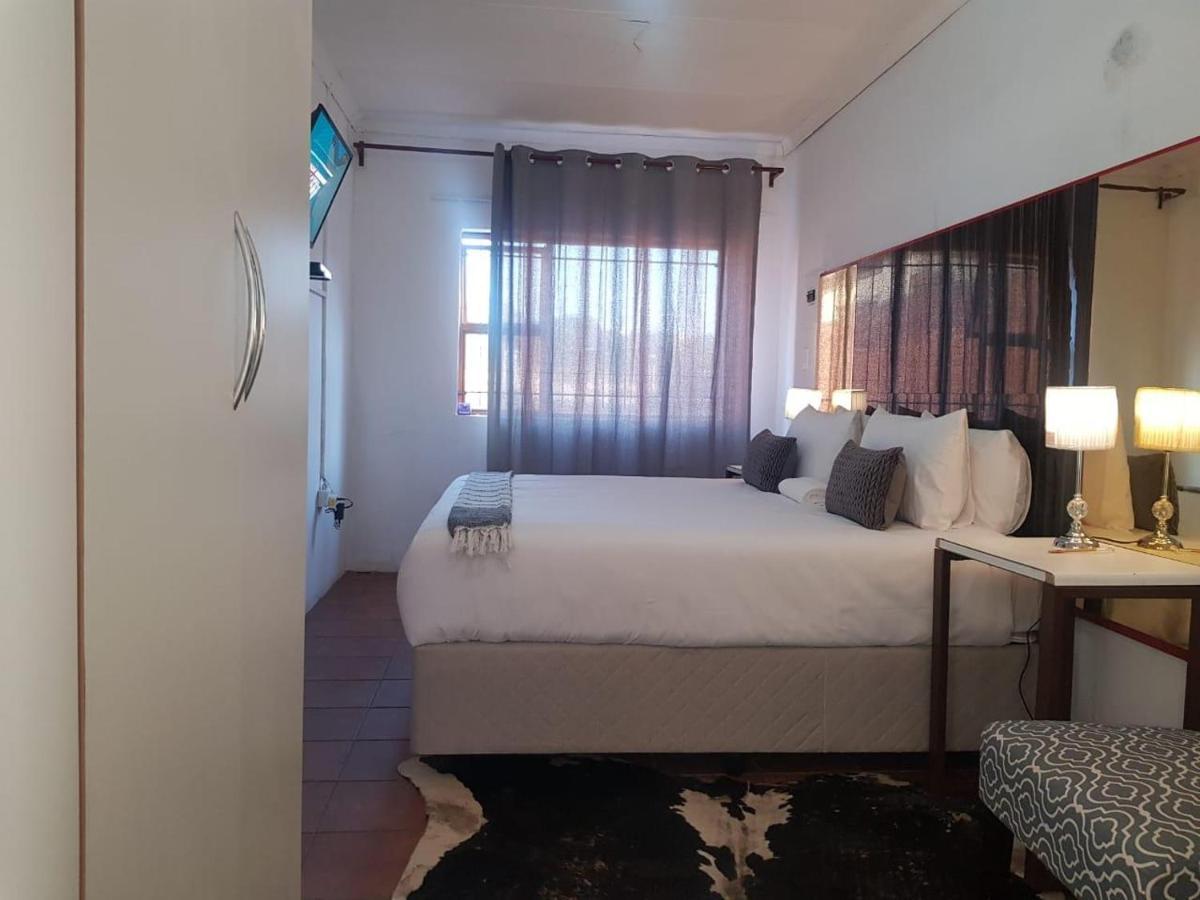 Hotel Aloe 40 à Burgersfort Extérieur photo